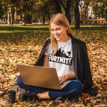 Carica l'immagine nel visualizzatore di Gallery, Fortnite T-Shirt