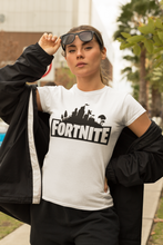 Carica l'immagine nel visualizzatore di Gallery, Fortnite T-Shirt